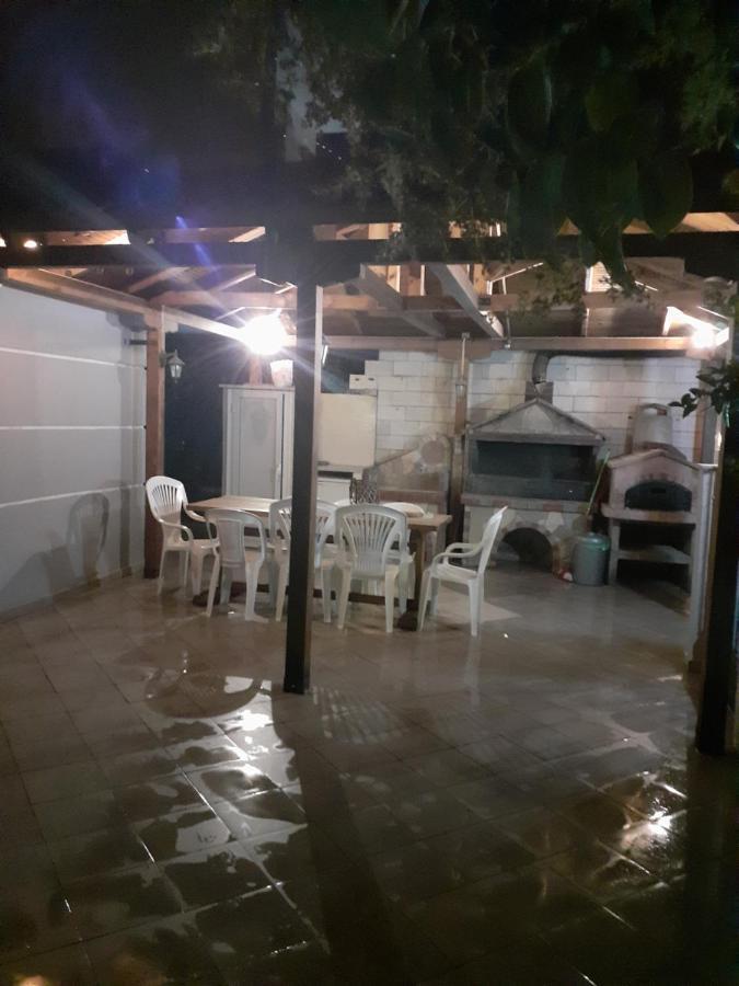 Vila Alegria Nea Iraklitsa ภายนอก รูปภาพ